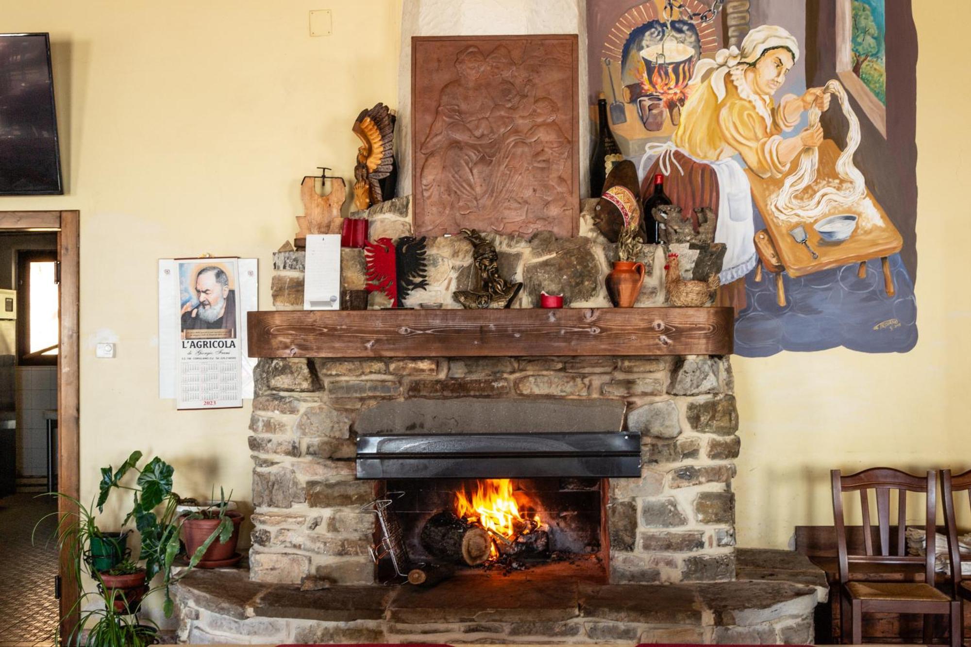 Agriturismo Pinelli Plataci Exteriér fotografie