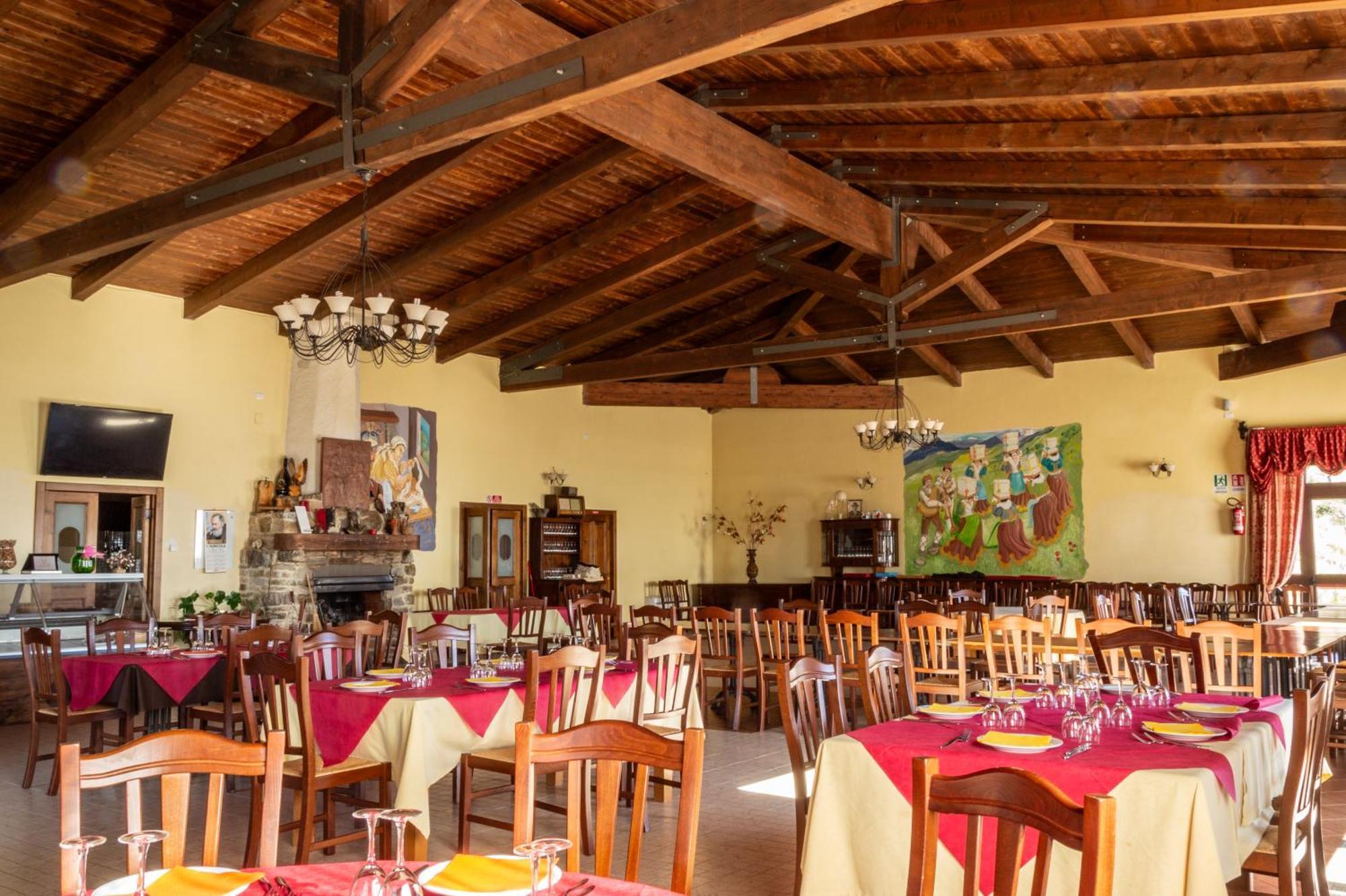 Agriturismo Pinelli Plataci Exteriér fotografie