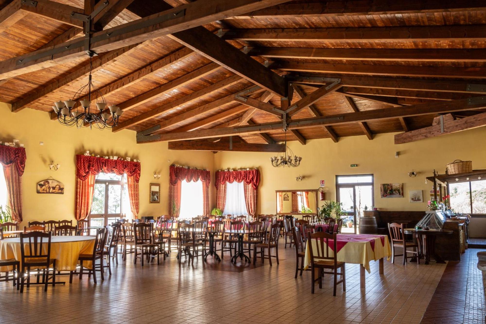 Agriturismo Pinelli Plataci Exteriér fotografie